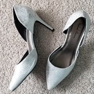 silver/white heels